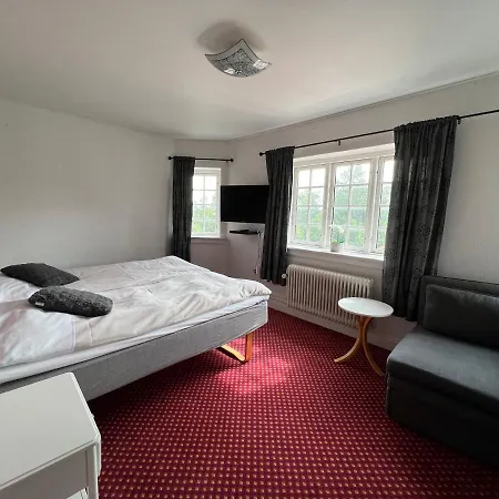 Hotel Krebshuset / Kelz0rdk 3*