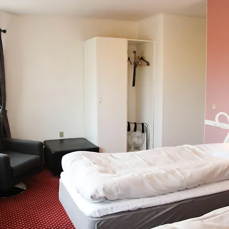 Hotel Krebshuset / Kelz0rdk