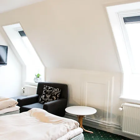 Krebshuset / Kelz0rdk Hotel 3*