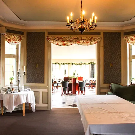 Hotel Krebshuset / Kelz0rdk