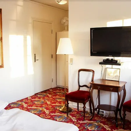 Hotel Krebshuset / Kelz0rdk Sorø